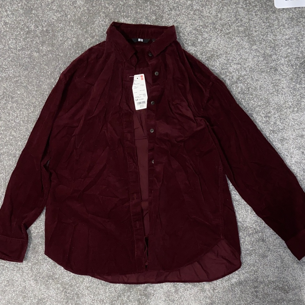 NWT Uniqlo Womens Small Corduroy Burgundy Long Sleeve Shirt